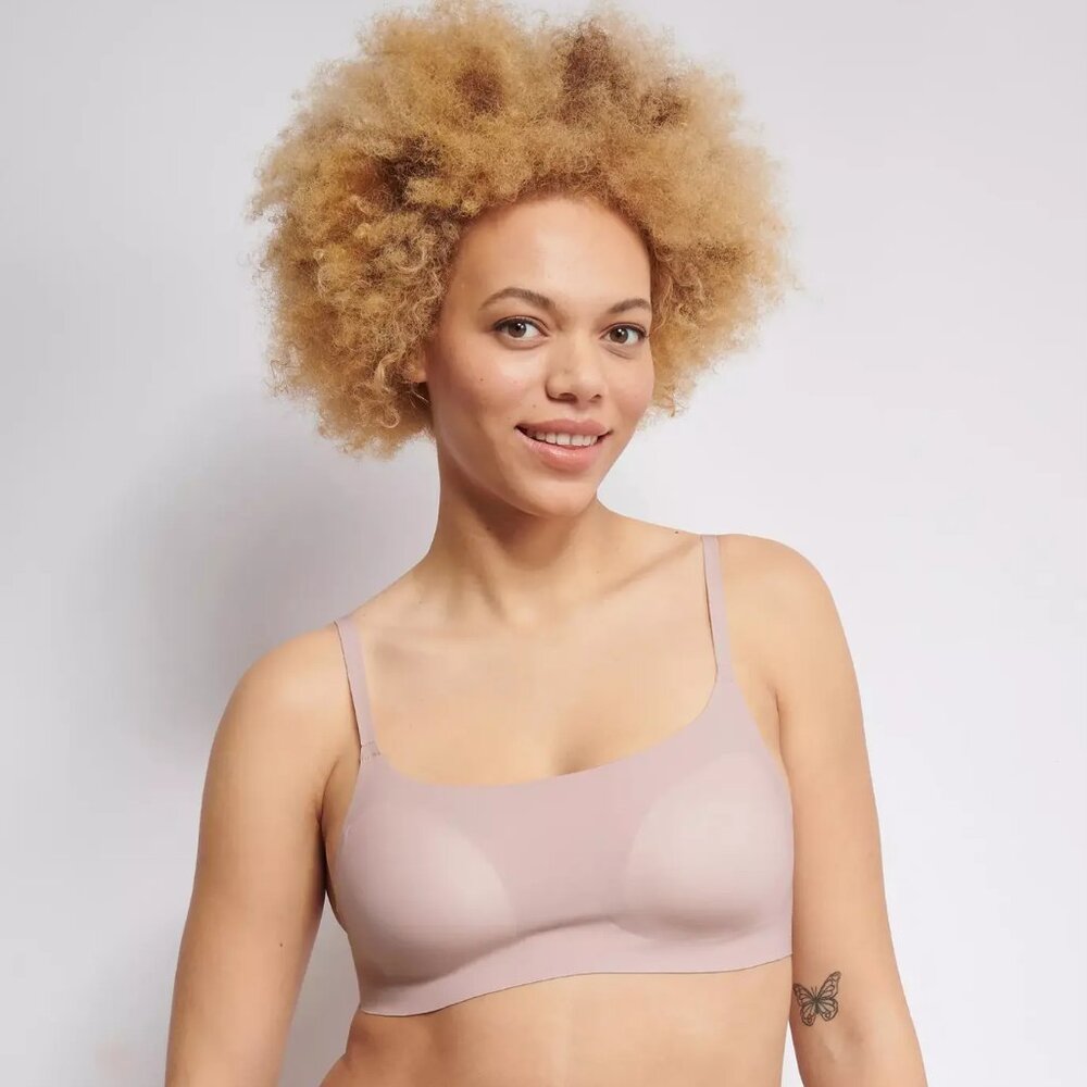 SLOGGI Zero Feel 2.0 Ultra Bra - Wireless bra - Perola - Medium - New with Tags